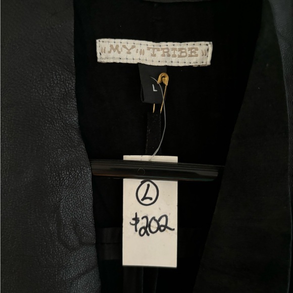 Black Leather Vest - My Tribe - Picture 3 of 5